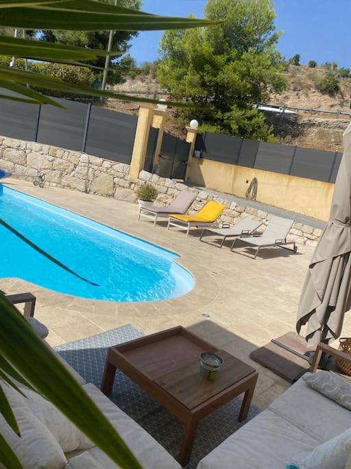 Detente Bas De Villa Jacuzzi, Piscine A 15 Min De Nice Carros Esterno foto