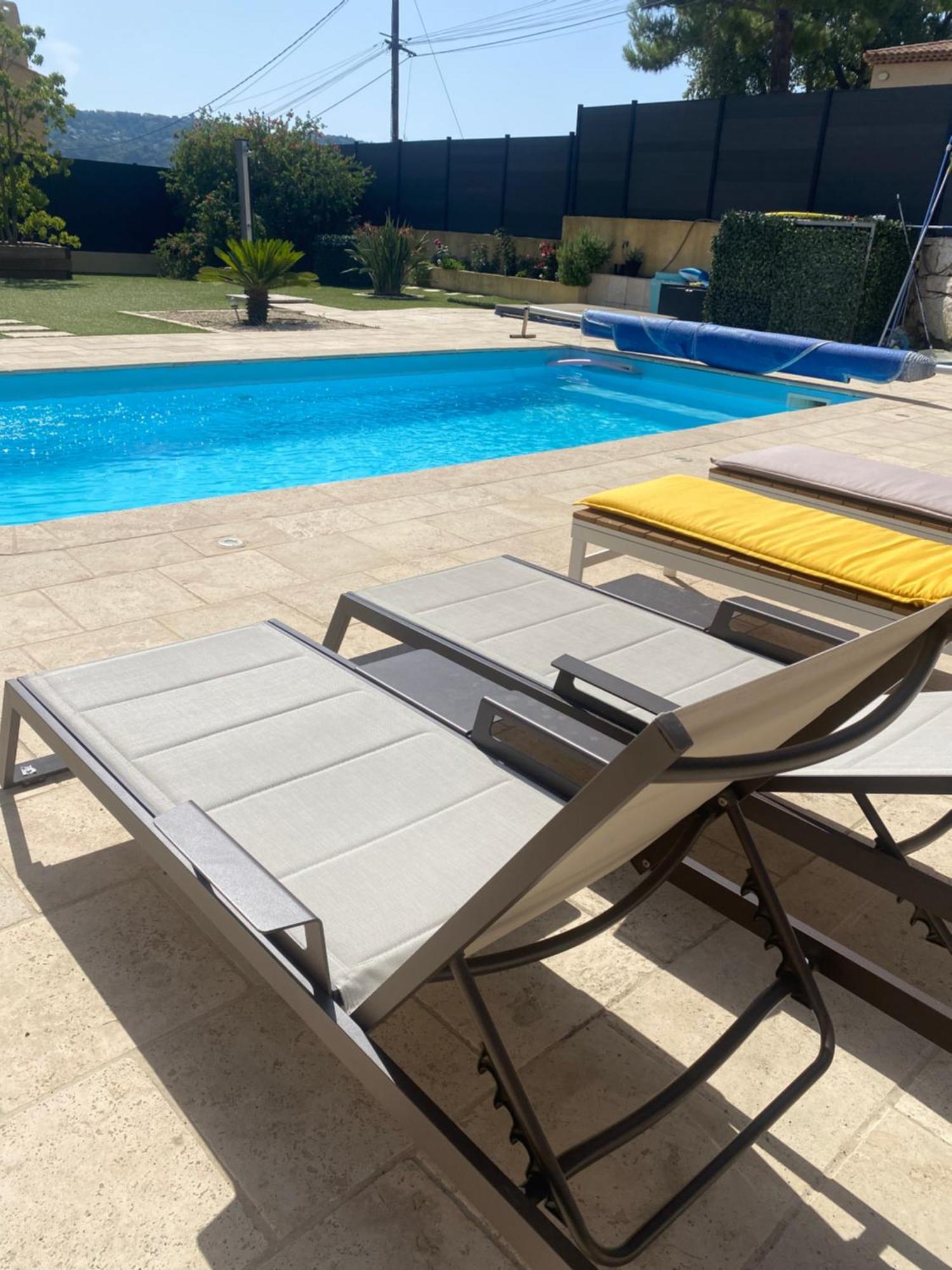 Detente Bas De Villa Jacuzzi, Piscine A 15 Min De Nice Carros Esterno foto